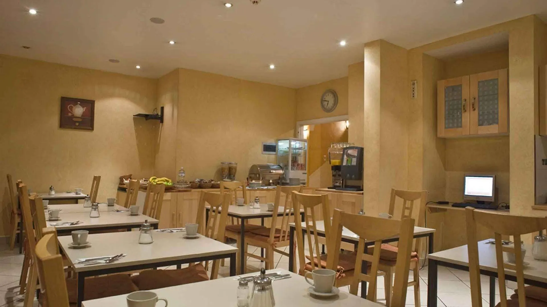 Hotel Plasky Schaerbeek 3*,  Belgium