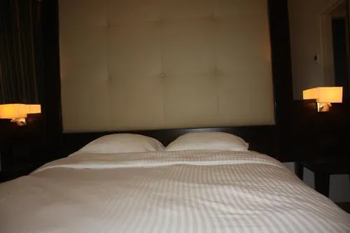 Hotel Plasky Schaerbeek